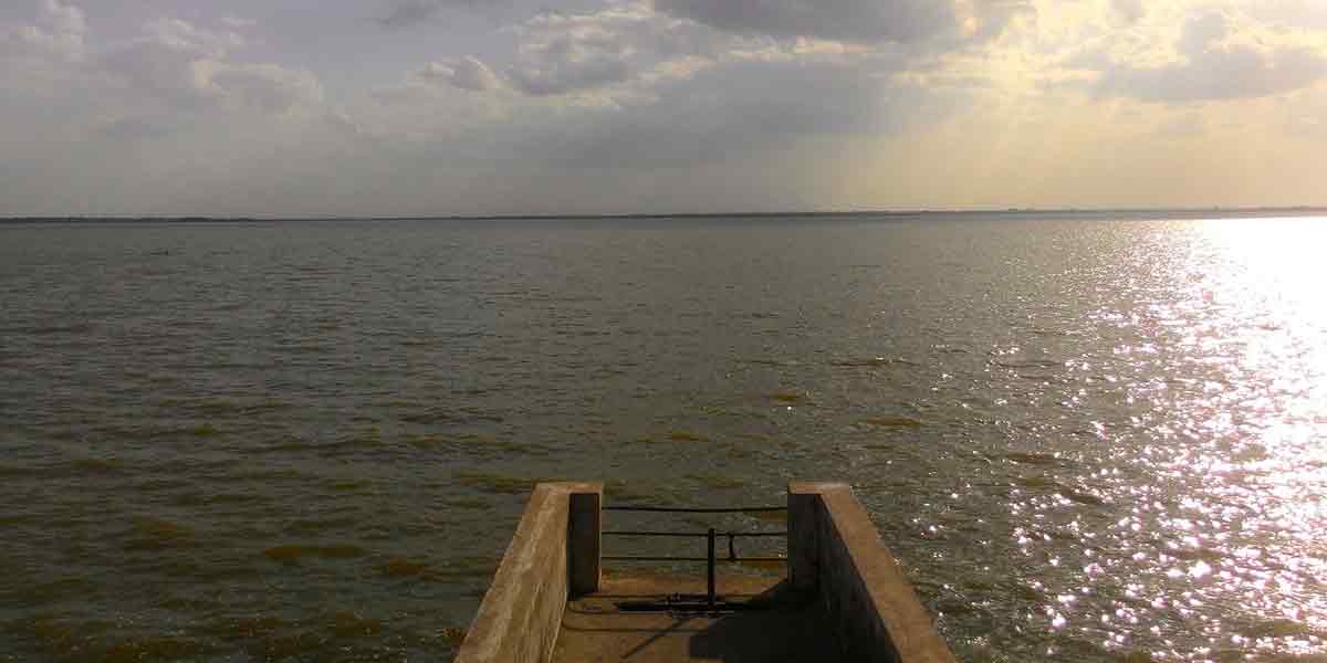 2000 cubic feet of water opening in Chembarambakkam Lake; School holidays