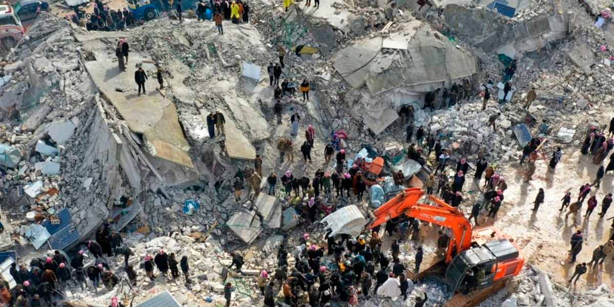 casuality toll crosses 19,000 - ongoing rescue operation