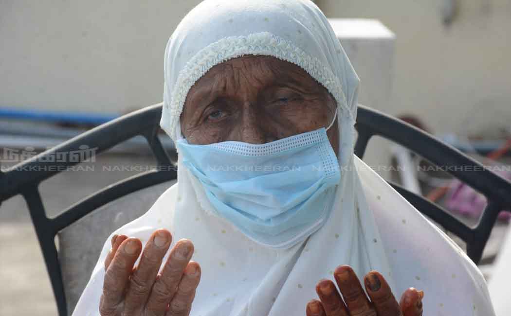 Corona spread; Islamists engaged in prayer at home