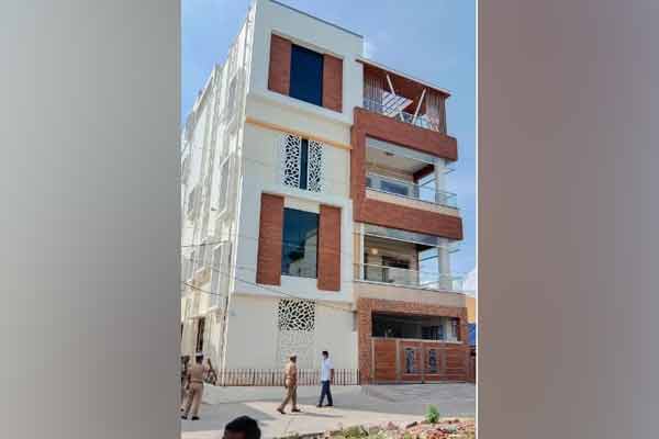 ADMK Elangovan income tax raid issue