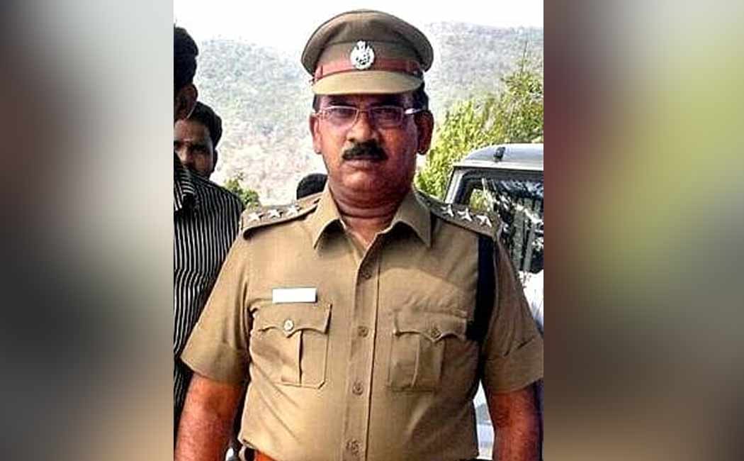 Superintendent of Police involved in sheep smuggling case permanently dismissed