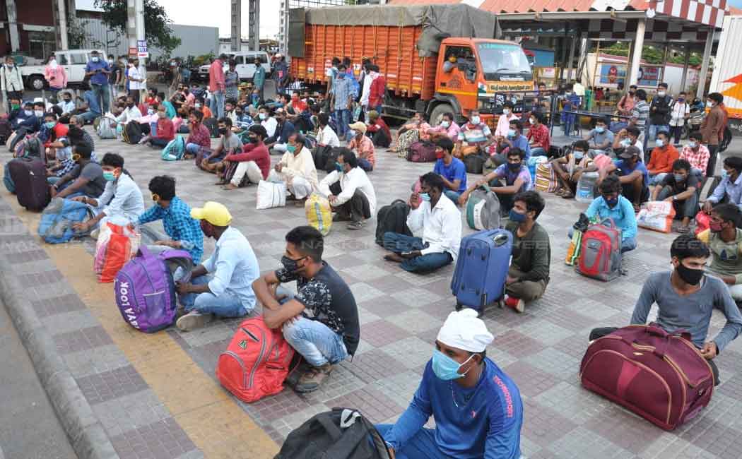 Migrant workers at Central Railway Station