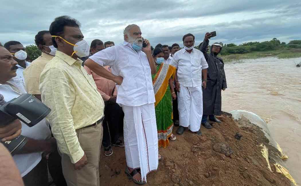 The Minister who met the suffering people in person and issued an order of action