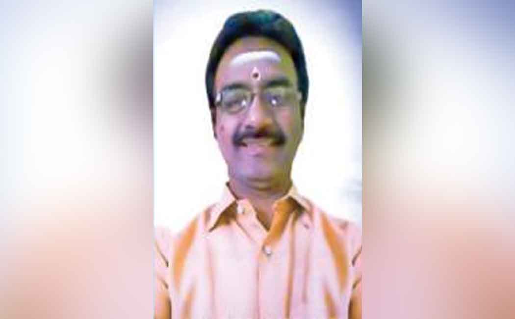 BJP executive arrested for misbehave with mother and daughter