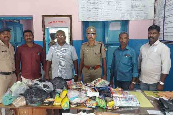 Kilograms of tobacco seized at Trichy Railway Junction!