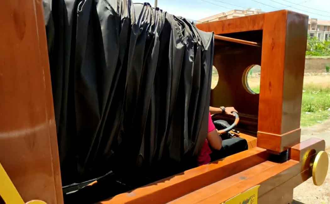 Camera car made in Trichy leaving for Singapore