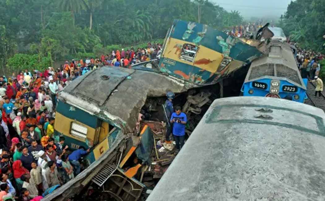 bangladesh train accident