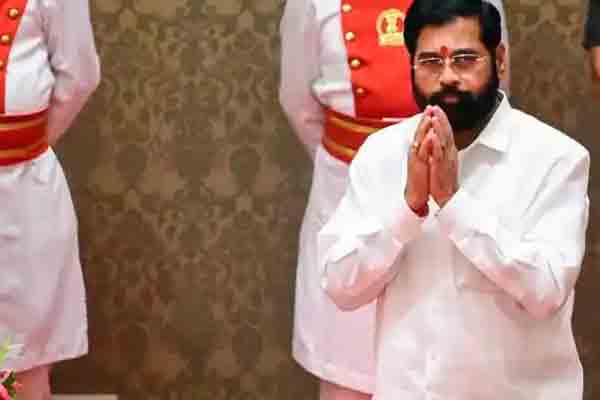 'Shinde's team is the real Shiv Sena' - Speaker's announcement