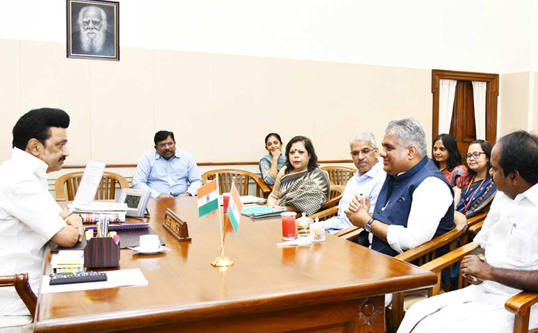 The Union Minister praised the Tamil Nadu government