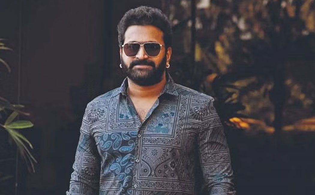 Rishab Shetty bags award in Dadasaheb Phalke International Film Festival 2023