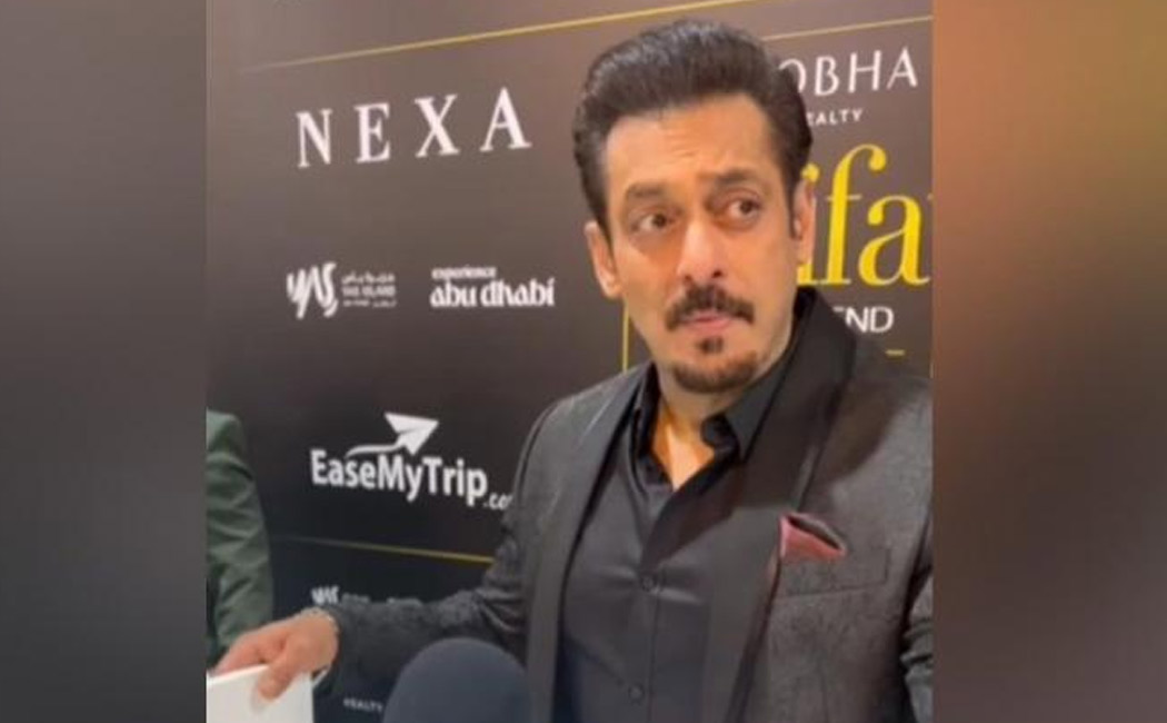 Salman Khan responds to marriage proposal from woman award function