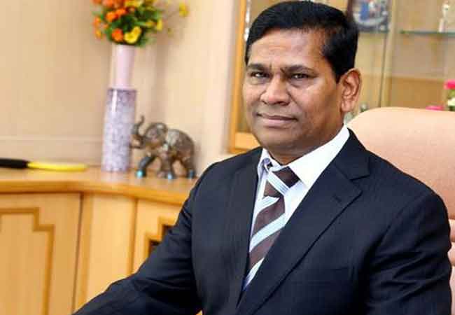 Lottery tycoon Martin freezes assets - "enforcement department