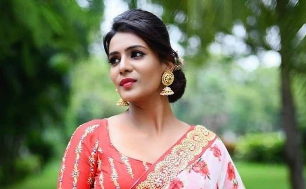actress meera mithun case update