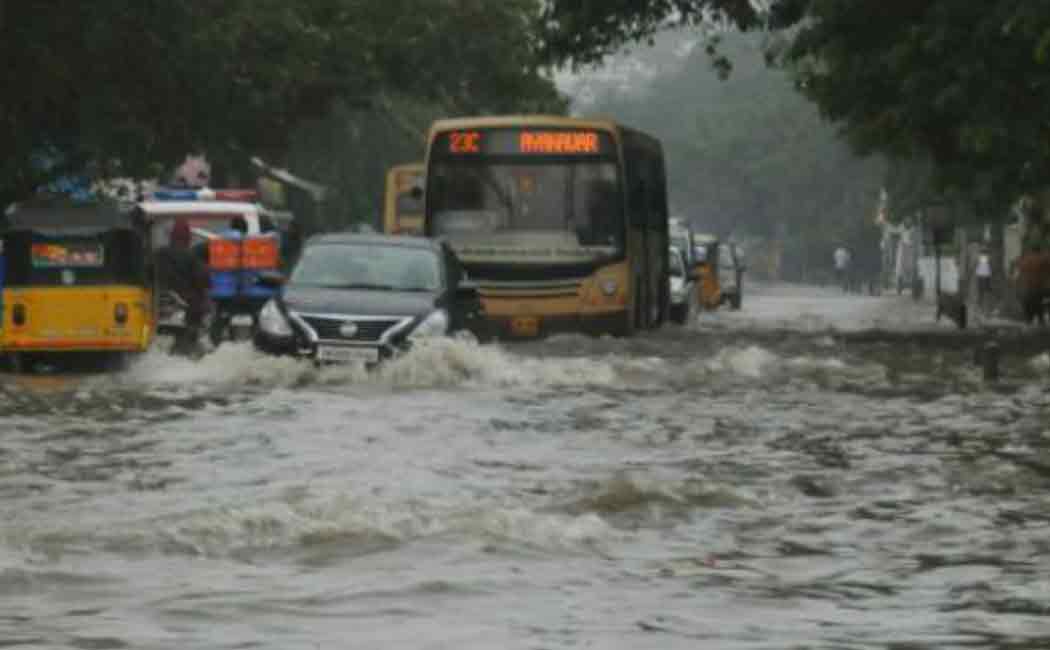 Four districts including Chennai will receive heavy rains today - Meteorological Center!
