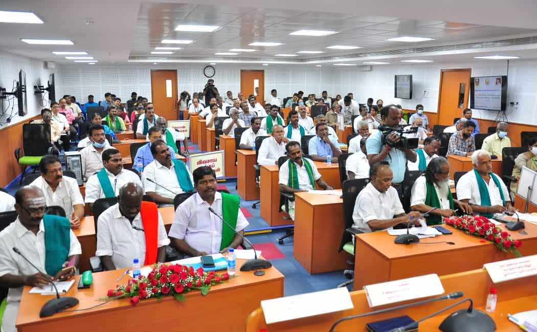 ministers meet with agriculture representatives