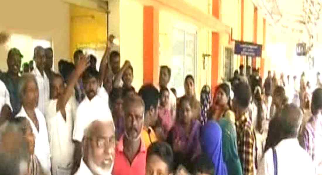 North indian Aggressive in the unreserved train compartment in Salem