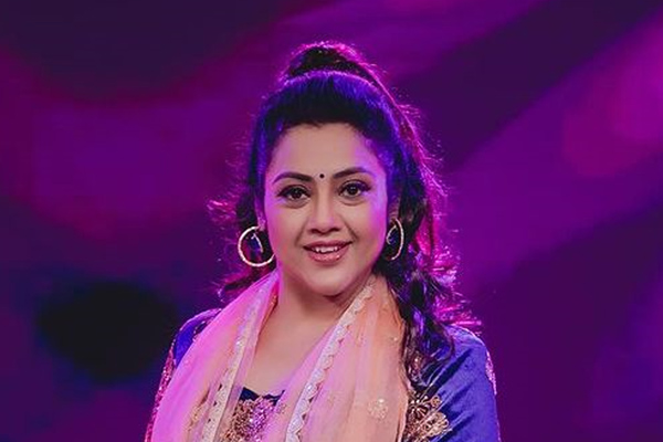 meena condemn about his second marriage rumours