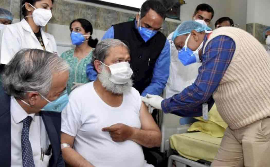 Haryana minister Anil Vij announces he has tested positive for COVID-19