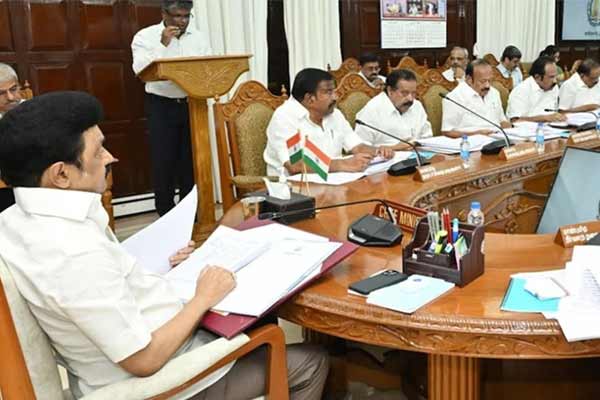 Tamil Nadu ministers invading other states!