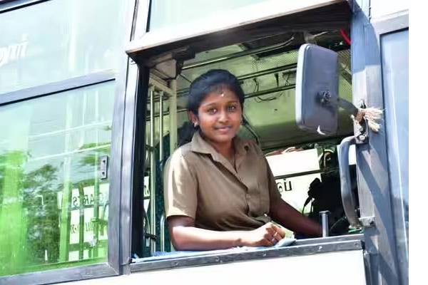 Cases filed against driver Sharmila for criticizing female police