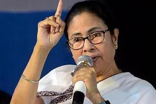 Mamata Banerjee says about on car accident
