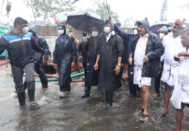 The Chief Minister instructed the Special Monitoring Officers to expedite the flood relief operations!