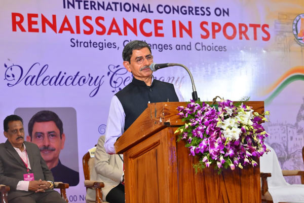 RN Ravi says it is wrong for parents not to allow their children to play sports
