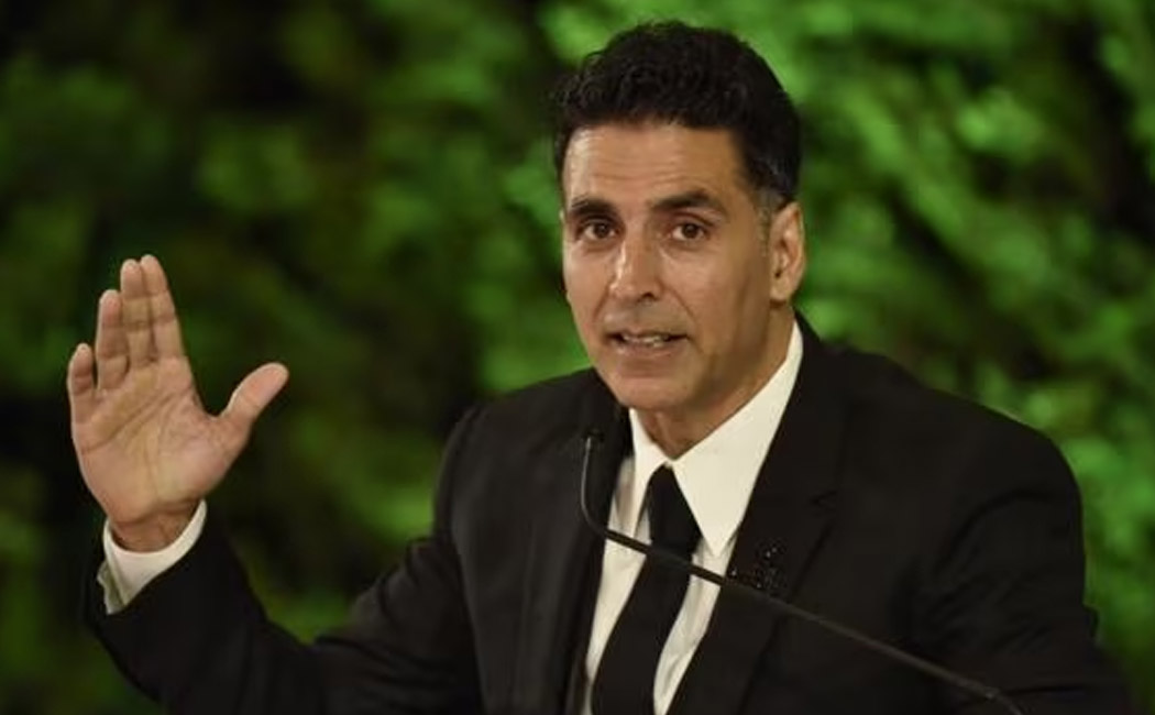 Akshay Kumar to renounce Canadian passport