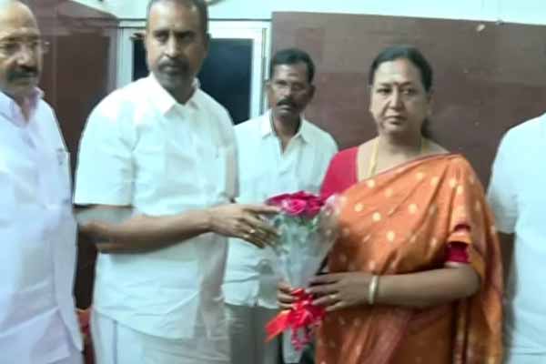 DMDK. - ADMK negotiation Information released about the block allocation
