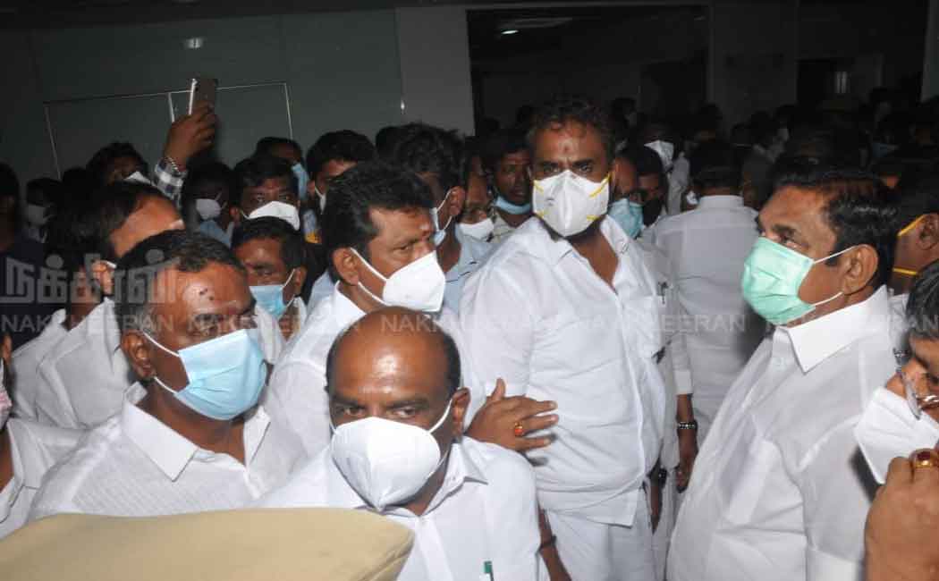 Party leaders and movie celebrities pay homage to OPS wife