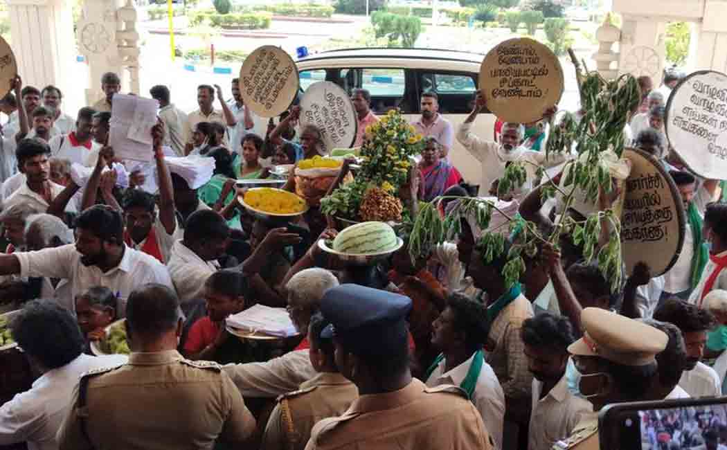 Agricultural land to be acquired for SIPCOT Industrial Estate! Struggle for the 100th day!