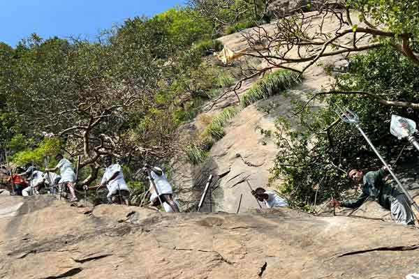 MP climbs 4560 feet for a temple without lights!