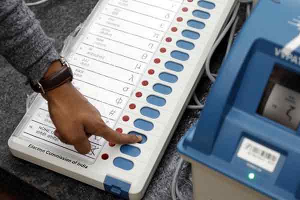 jayangkondam old man vote issue dmk candidate made complaint