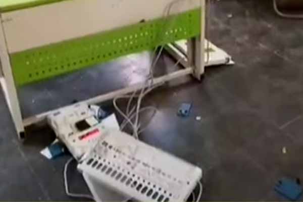 Telugu Desam - Y.S.R. Congress party incident in andhra election