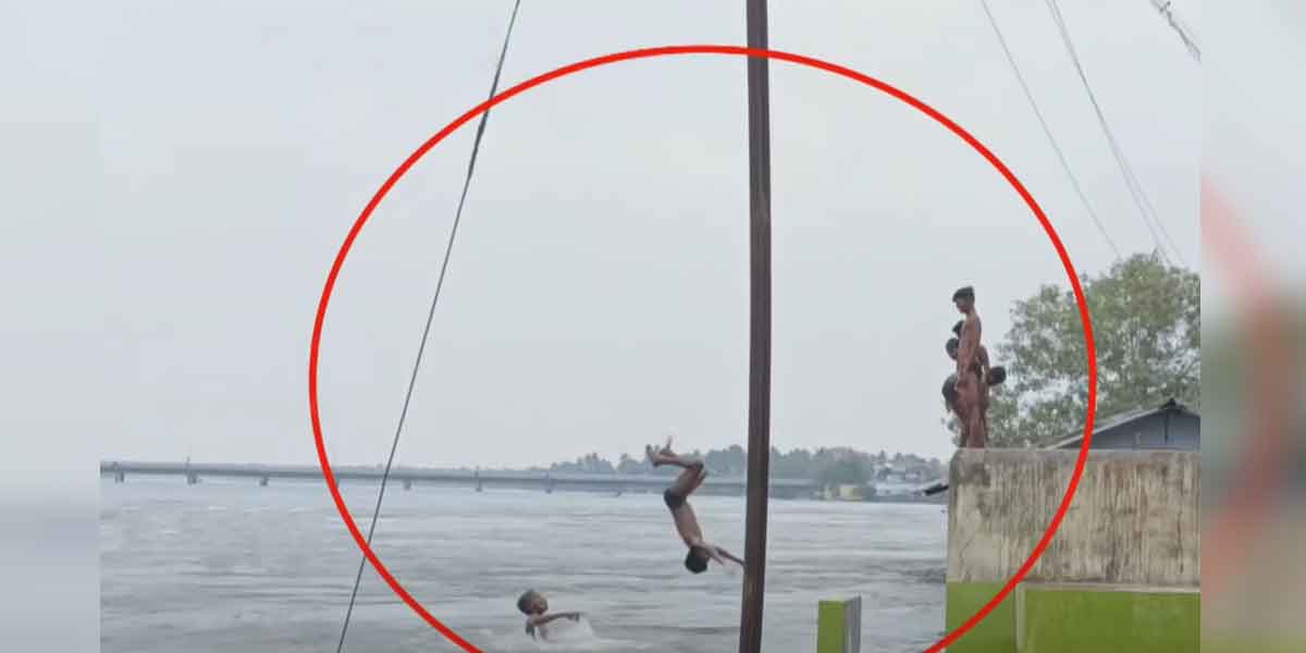 Rescued the boy who defied the warning and went to bathe in the Tenpenna River!