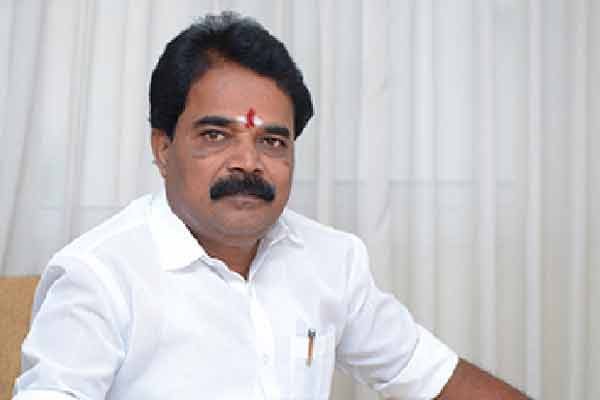 What are the contents of ADMK Salem Ilangovan's bank lockers?