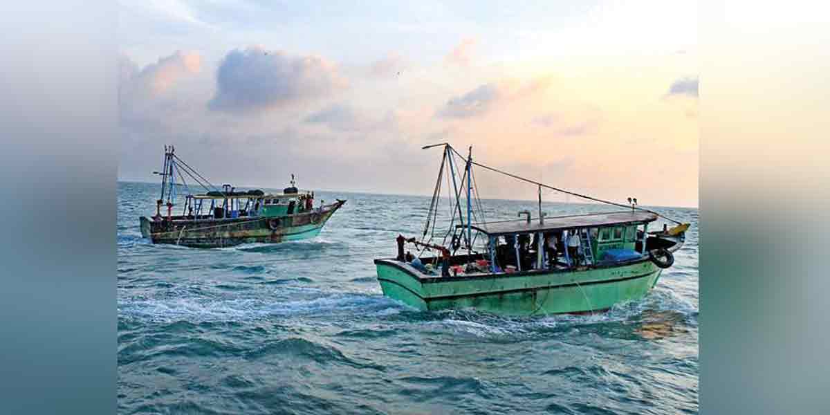 12 more fishermen captured ... Sri Lankan naval atrocity!
