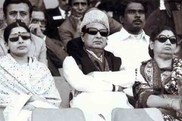 ADMK History repeats on OPS issue