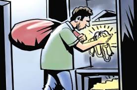 Theft in Vepur.. people report at police station