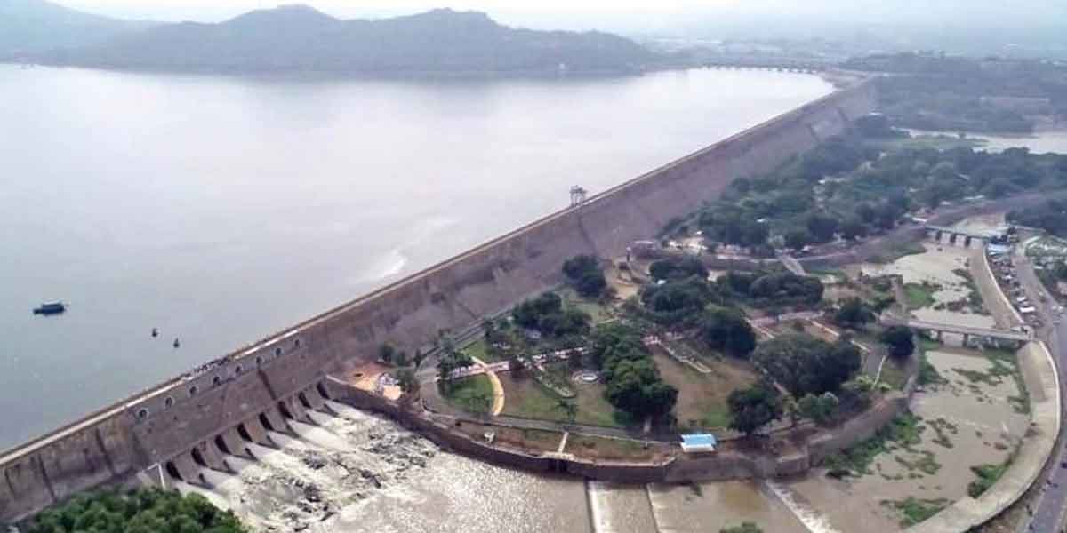 Mettur dam filled for the 42nd time in history... 16 sluice gates opened!