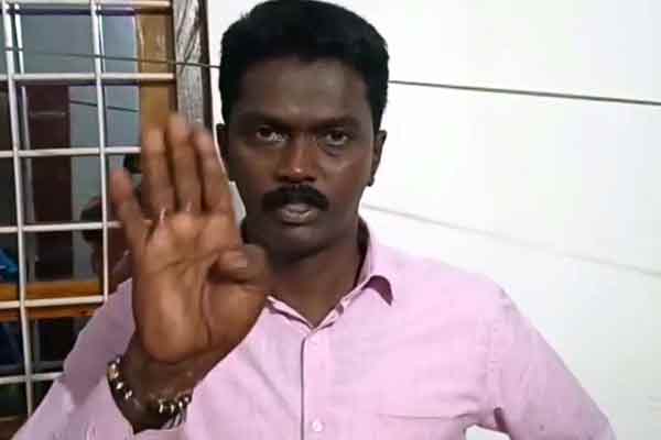 King Cobra caught in kerala