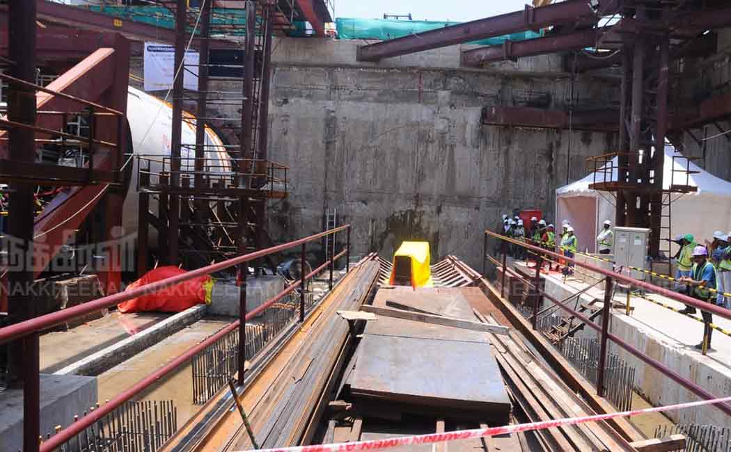 Metro Works Begins at Marina (Pictures)