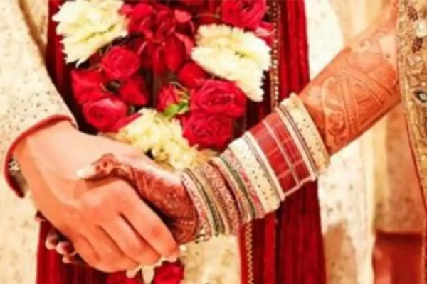 After 4 years of love, the bridegroom runs away from the wedding