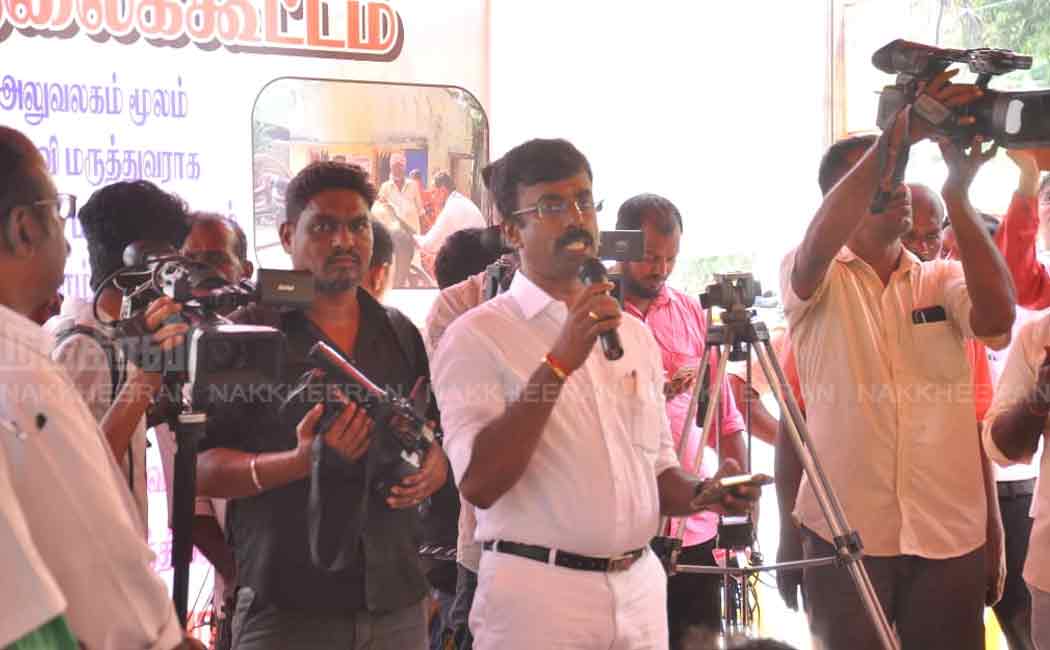jayakumar supported temporary veterinary assistant surgeon