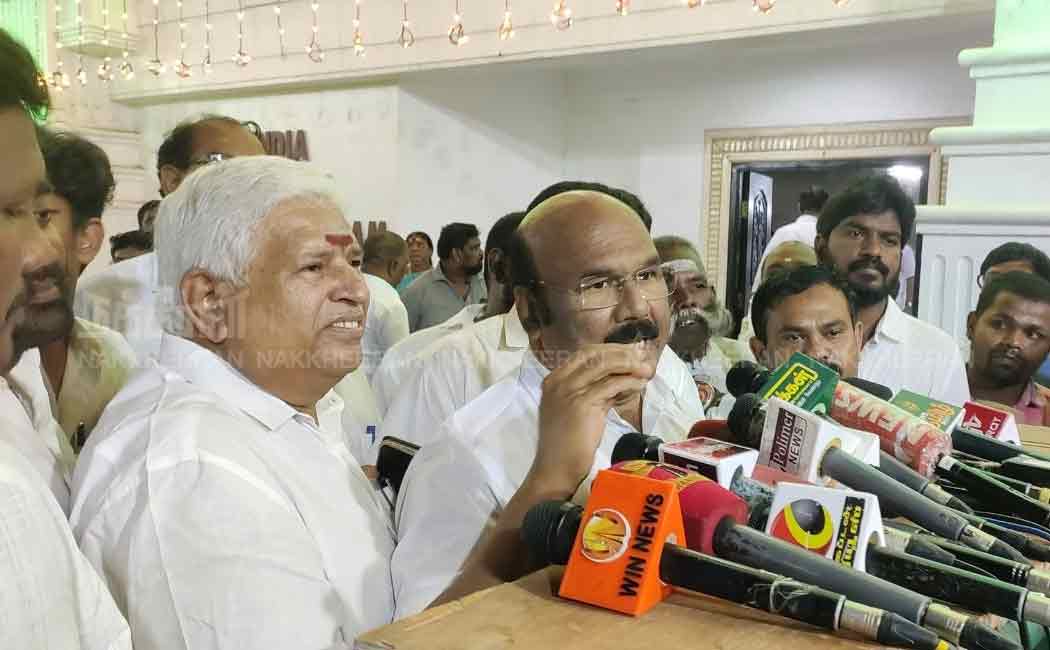 Is the party holding four people? Jayakumar Sadal