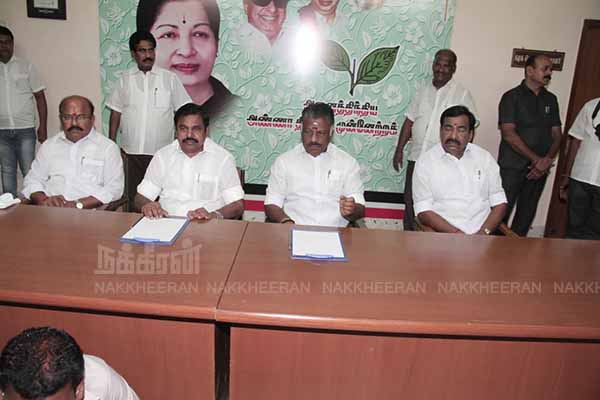 EPS consulting with AIADMK MLAs