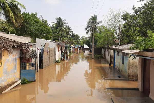 Flooding in the Thenpennai River has decreased