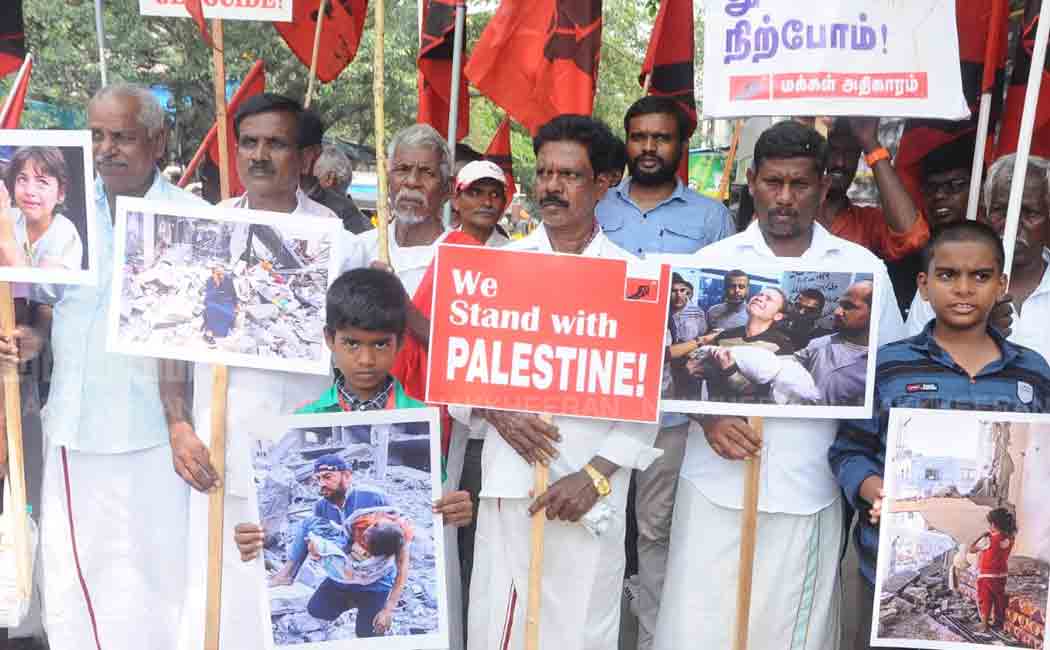 People Power Demonstration Against Union Government (Pictures)