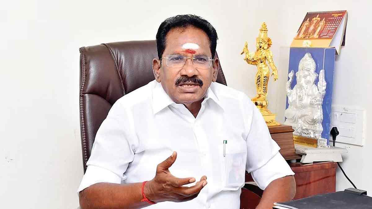 'Despite giving gold bars from house to house, it is still AIADMK rule'-Sellur Raju's speech