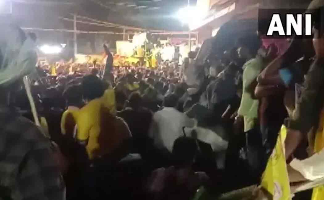 7 people passed away in former chief minister's party rally; Confusion in Andhra Pradesh